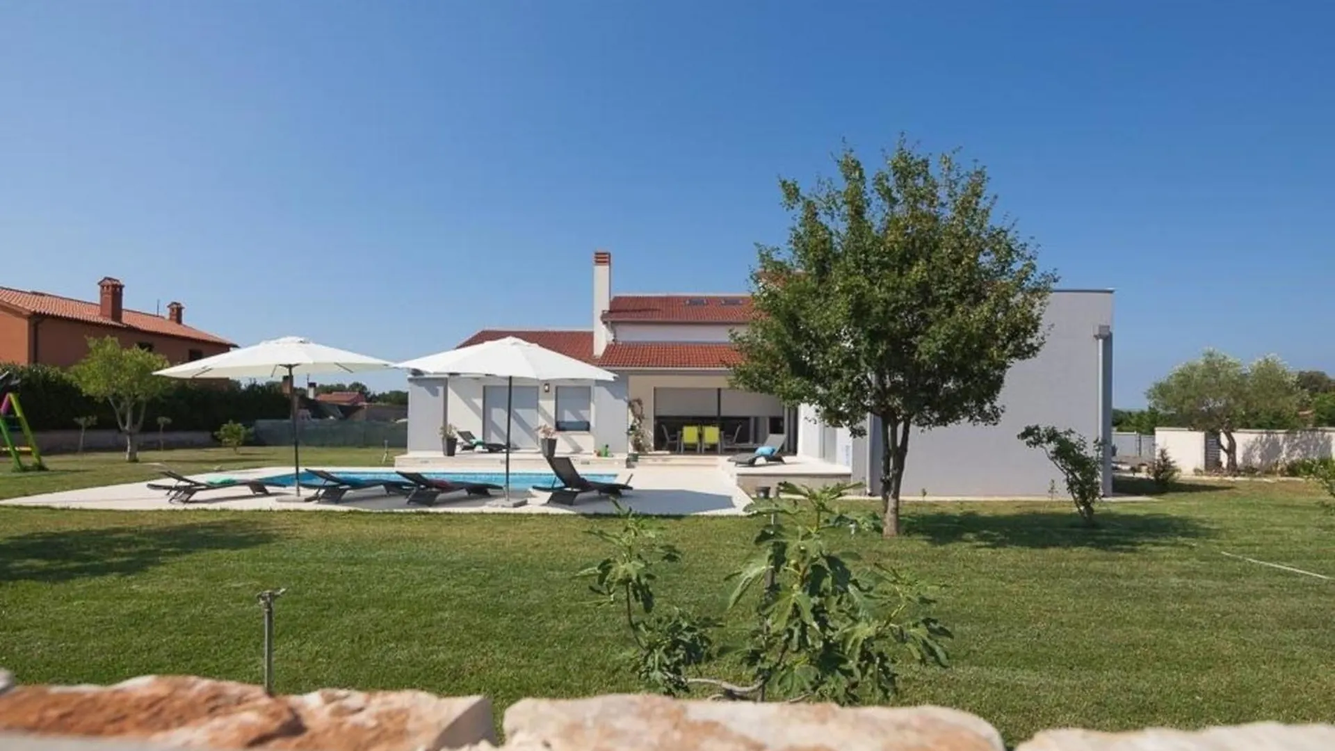 Holiday home Ferienhaus Mit Privatpool Fuer 8 Personen Ca 250 Qm In Sisan, Istrien Suedkueste Von Istrien