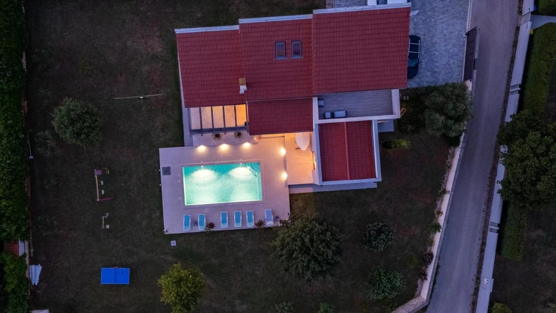 Ferienhaus Mit Privatpool Fuer 8 Personen Ca 250 Qm In Sisan, Istrien Suedkueste Von Istrien Croatia